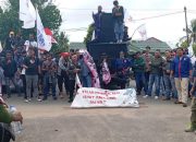 Ratusan Buruh di Ketapang Gelar Aksi Tuntut Penetapan UMSK Sektor Pertambangan